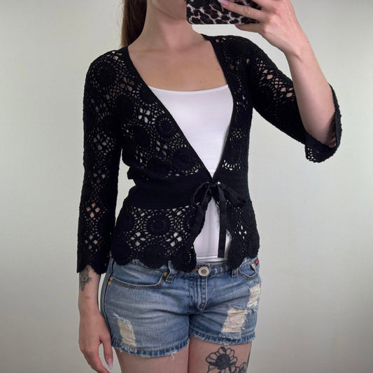 Y2K vintage crochet knit 3/4 sleeve jumper cardigan v neck bow tie front