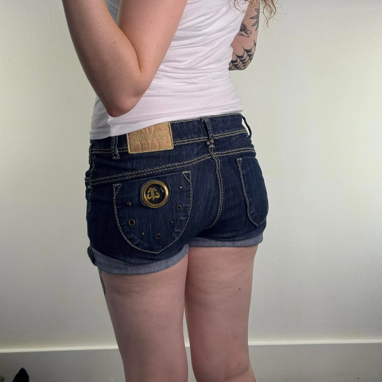 Y2K vintage denim mini short dark blue filigree contrast stitch grommet studded