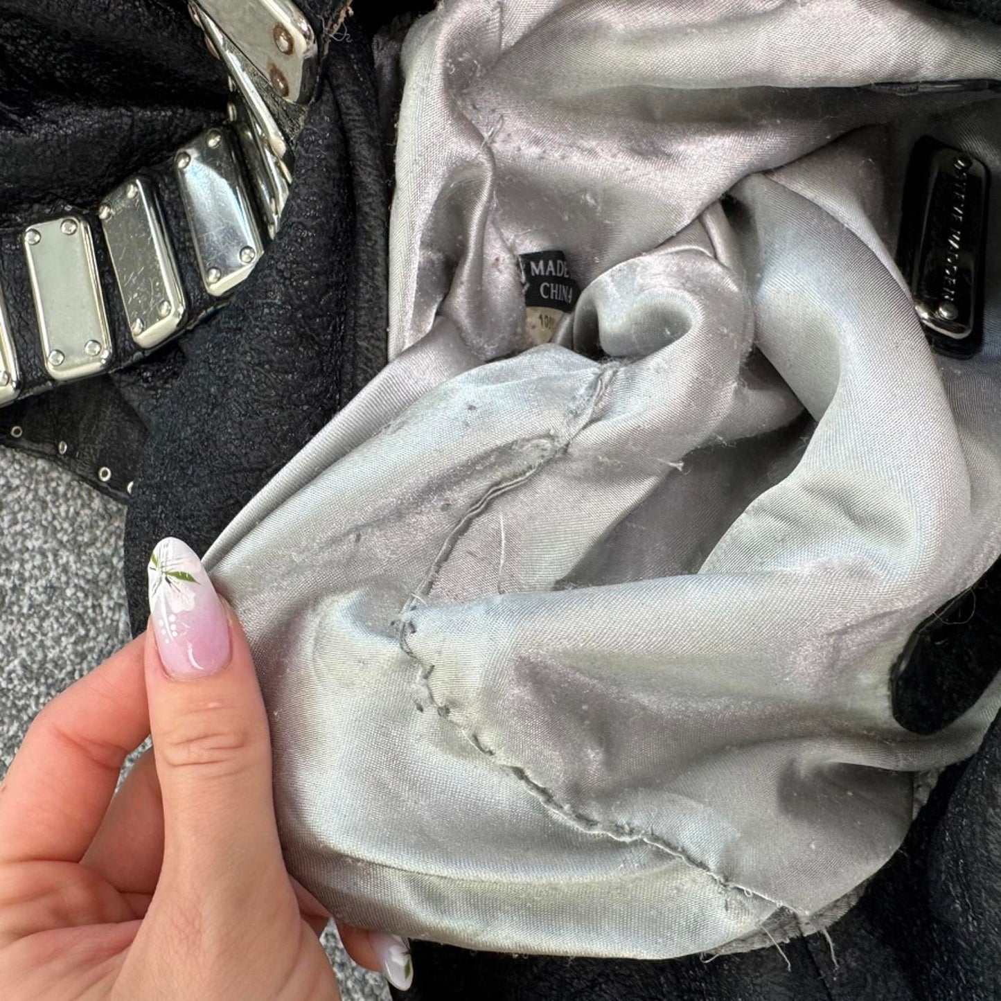 Y2K vintage Steve Madden shoulder bag metal slouchy boho medium size