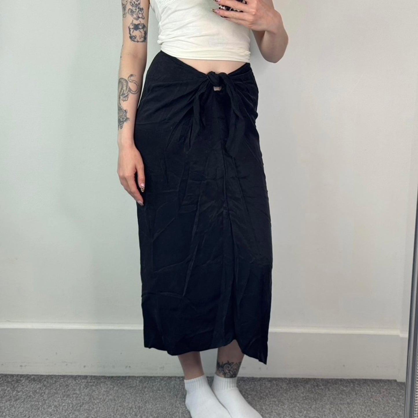 Y2K vintage tie front knot twist maxi skirt black lightweight floaty summer