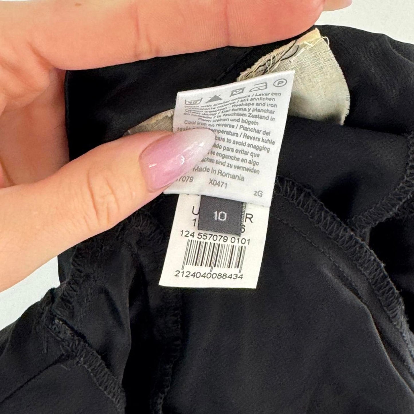 River Island open front short sleeve blouse keyhole hook and eye cropped bow