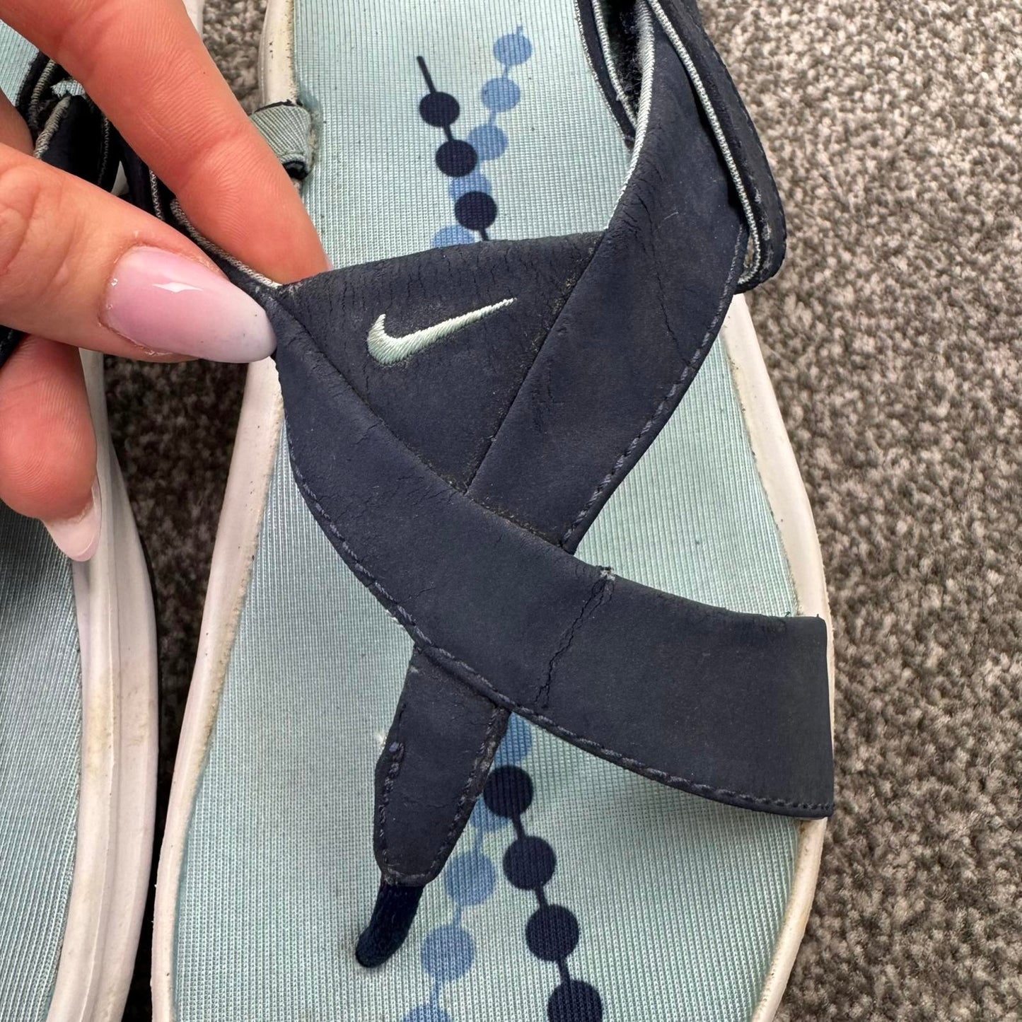 Y2K vintage Nike ACG sandals strap thong baby dark blue white sporty