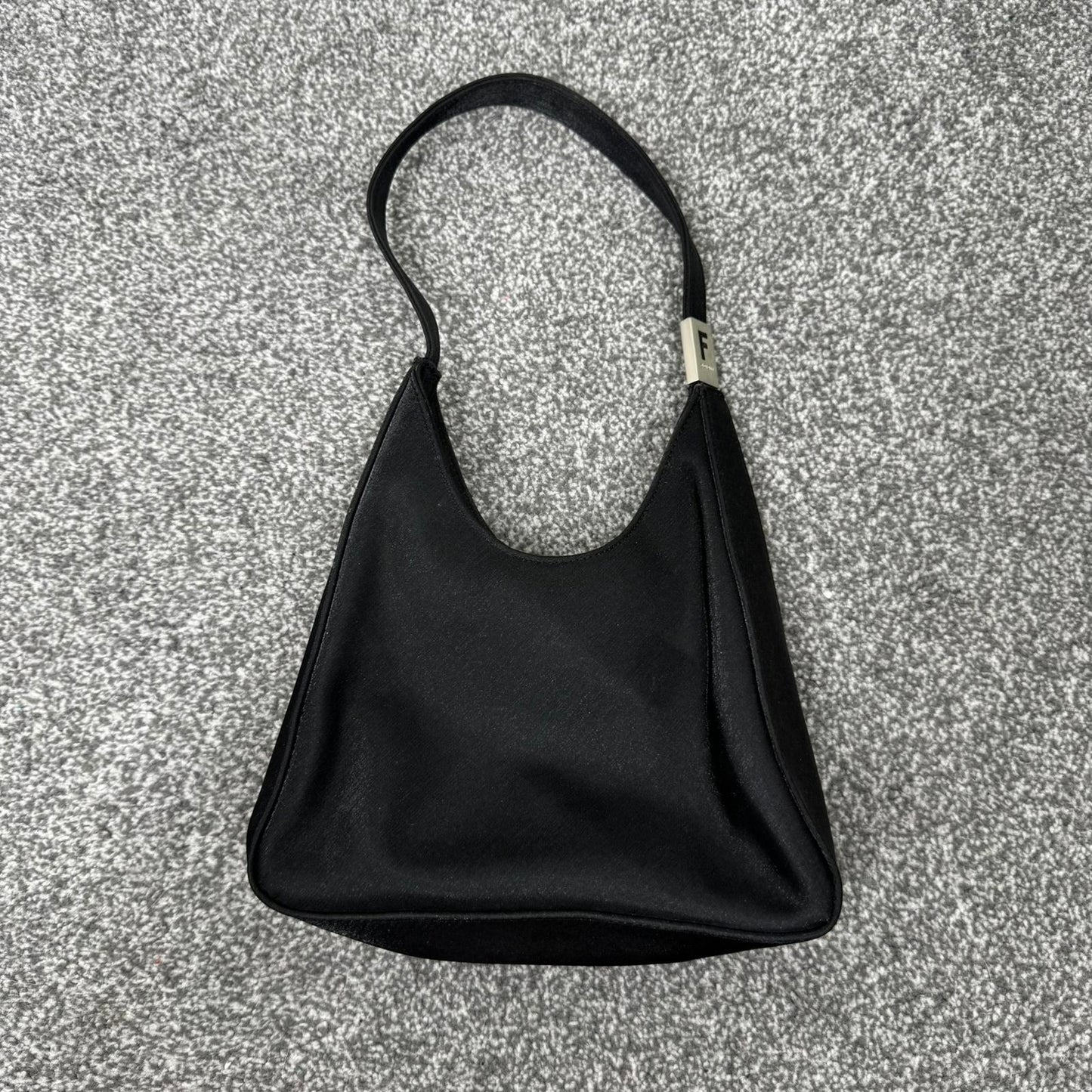 Y2K vintage Fiorelli mini shoulder bag black silver mini small shimmer