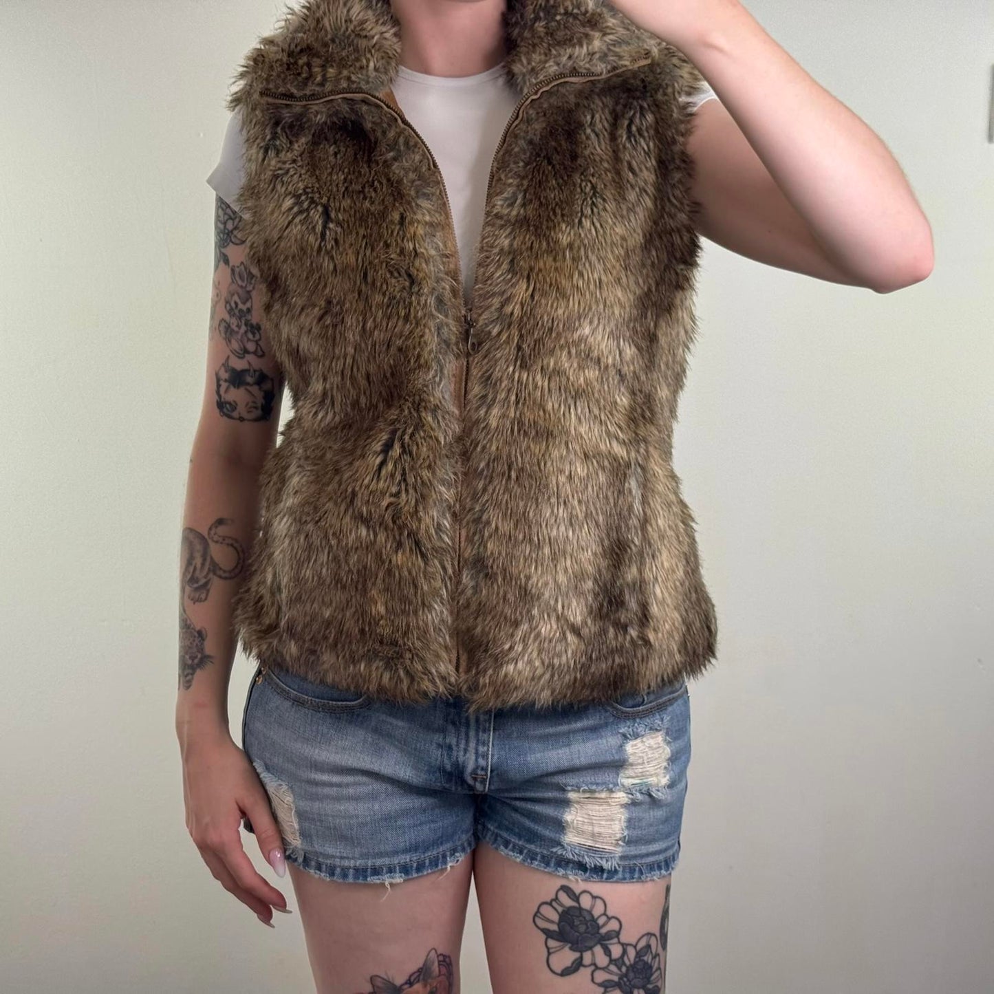Y2K vintage Topshop faux fur sleeveless gilet body warmer high neck brown