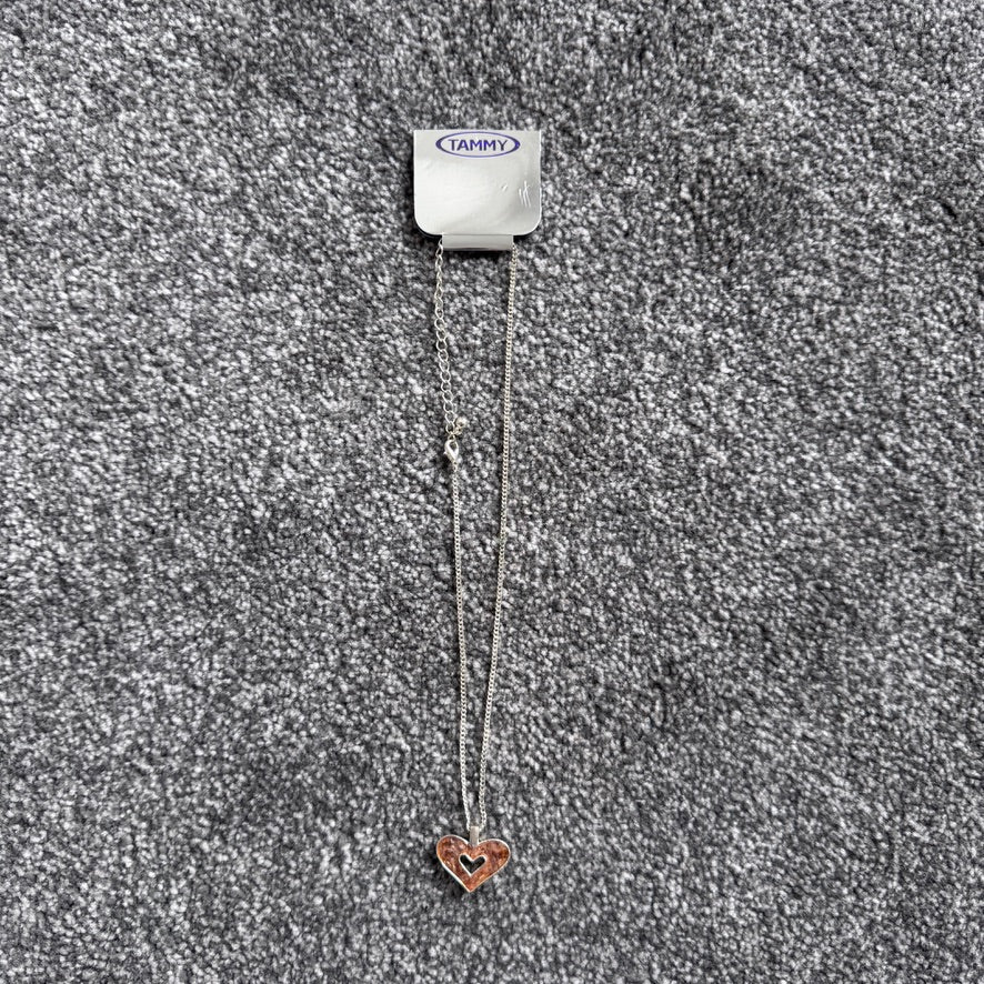 Y2K vintage Tammy heart necklace