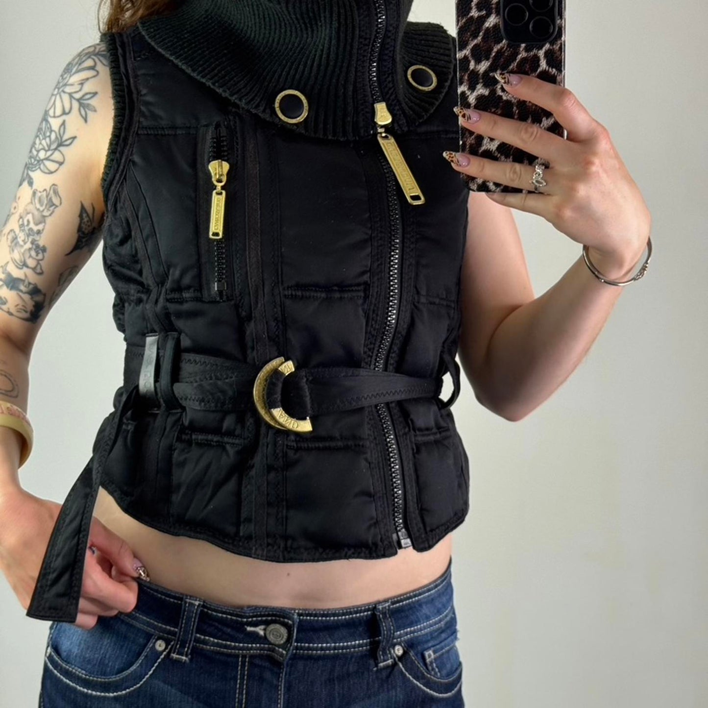 Y2K vintage sleeveless puffer gilet body warmer asymmetrical zipper roll knit
