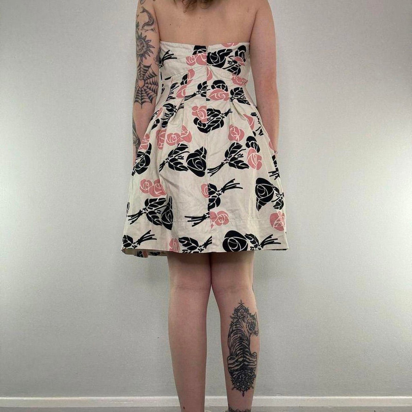 Y2K vintage gothic rose halter neck netted puffball midi dress floral v neck- 12