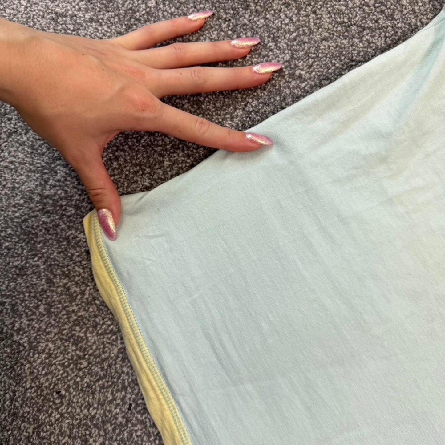 Y2K vintage cut out lips tank top rhinestone baby blue yellow ringer slight crop