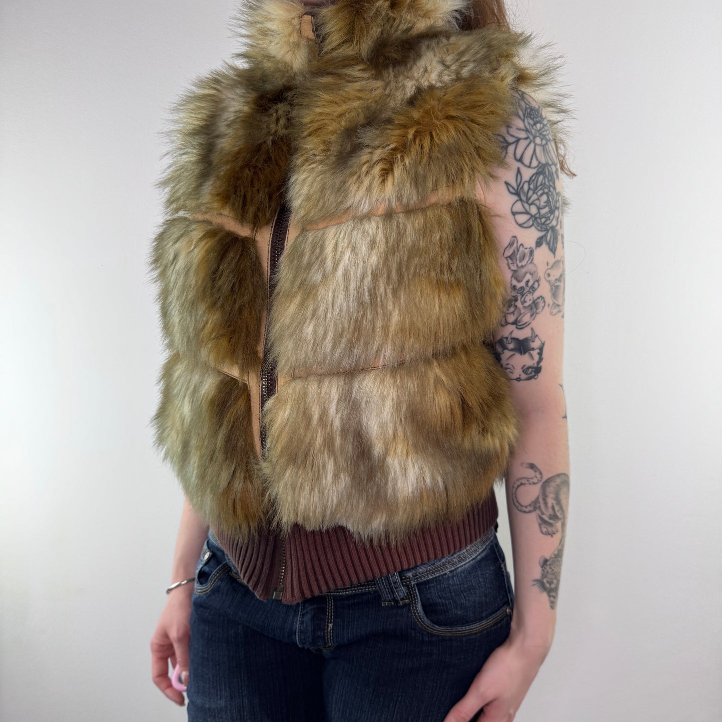 Y2K vintage faux fur sleeveless jacket gilet zip up