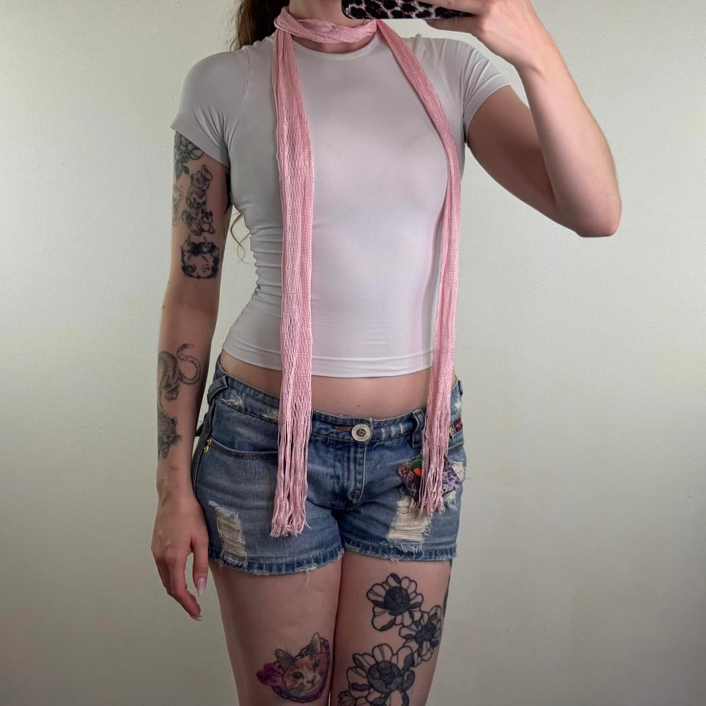Y2K vintage skinny scarf baby pink fine knit tassel