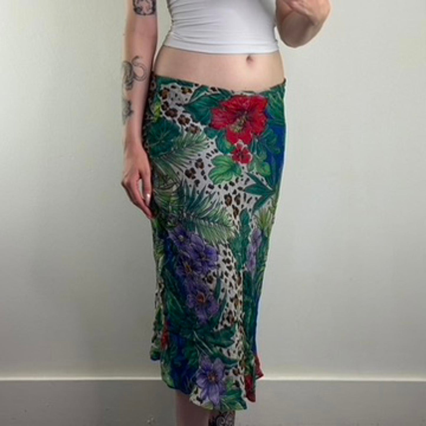 Y2K vintage low rise midi skirt beaded leopard print floral palm tree hibiscus