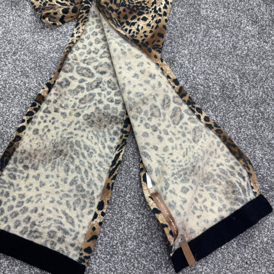 Y2K vintage leopard print scarf