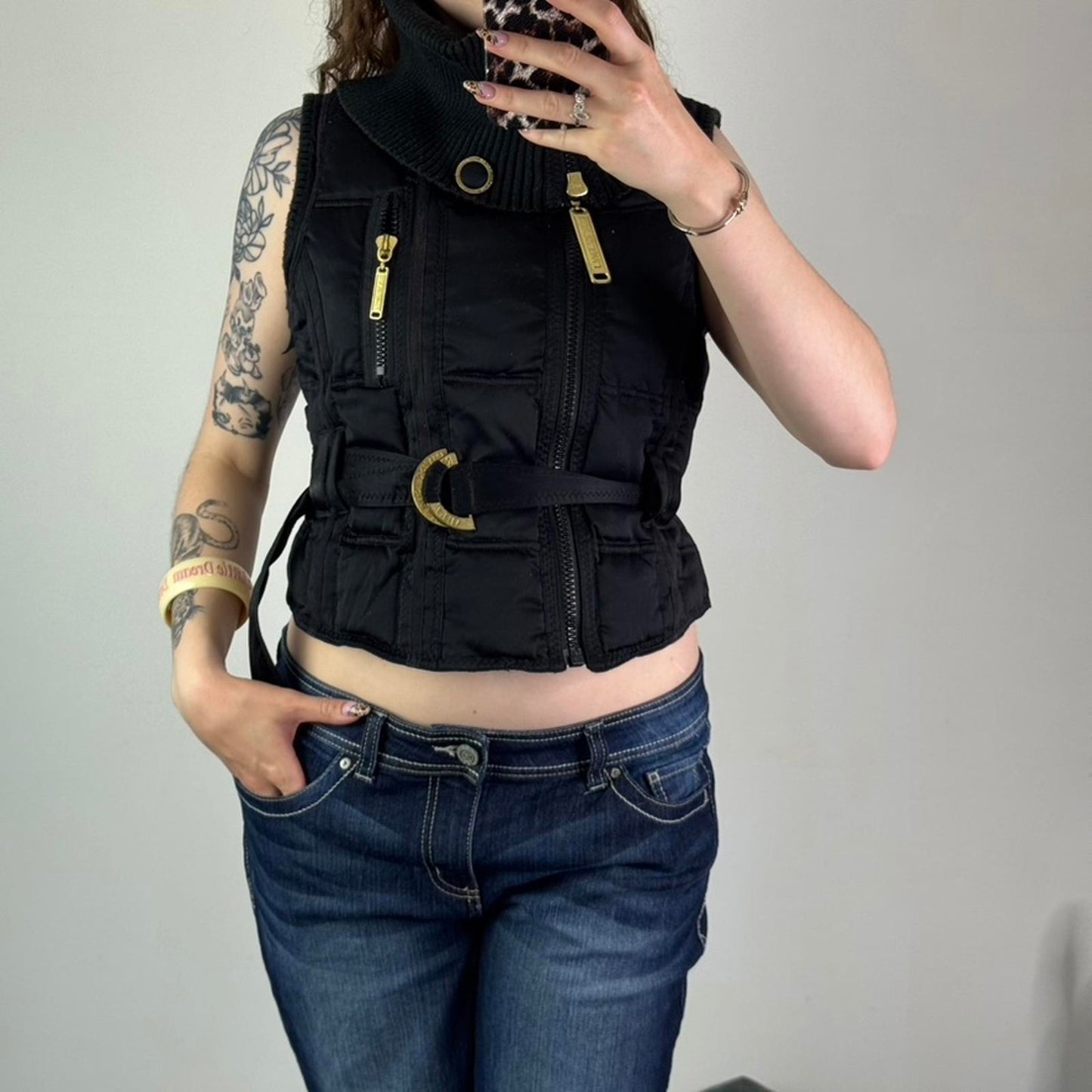 Y2K vintage sleeveless puffer gilet body warmer asymmetrical zipper roll knit