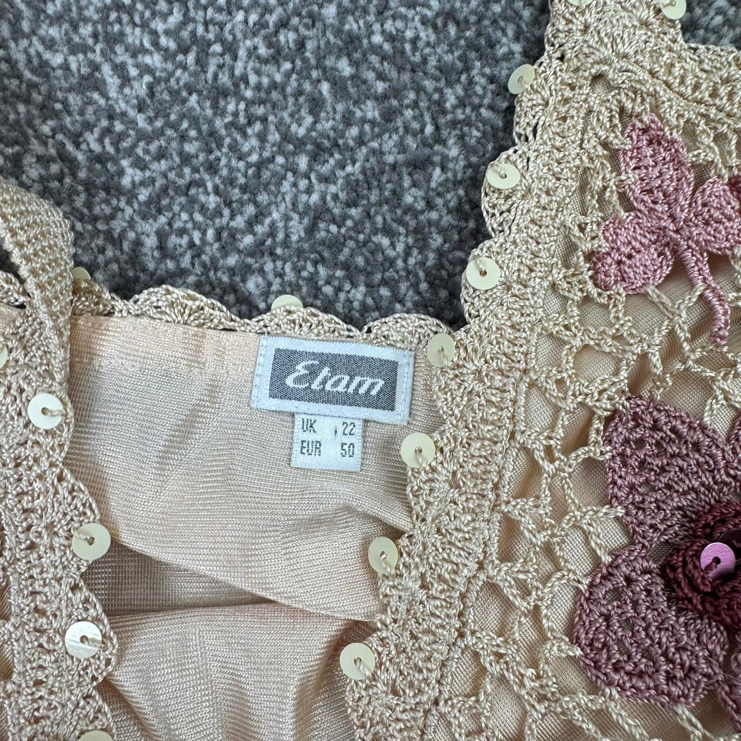 Y2K vintage Etam crochet tank top floral v neck sequin pink gold beige