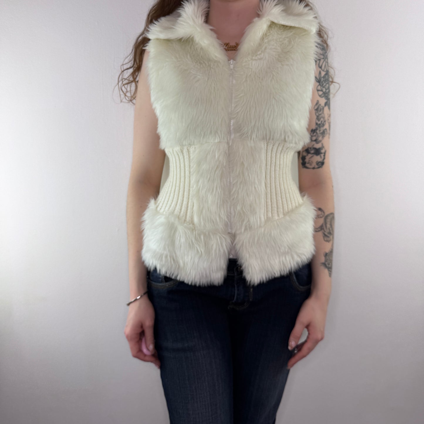 Y2K vintage faux fur sleeveless jacket zip up knit
