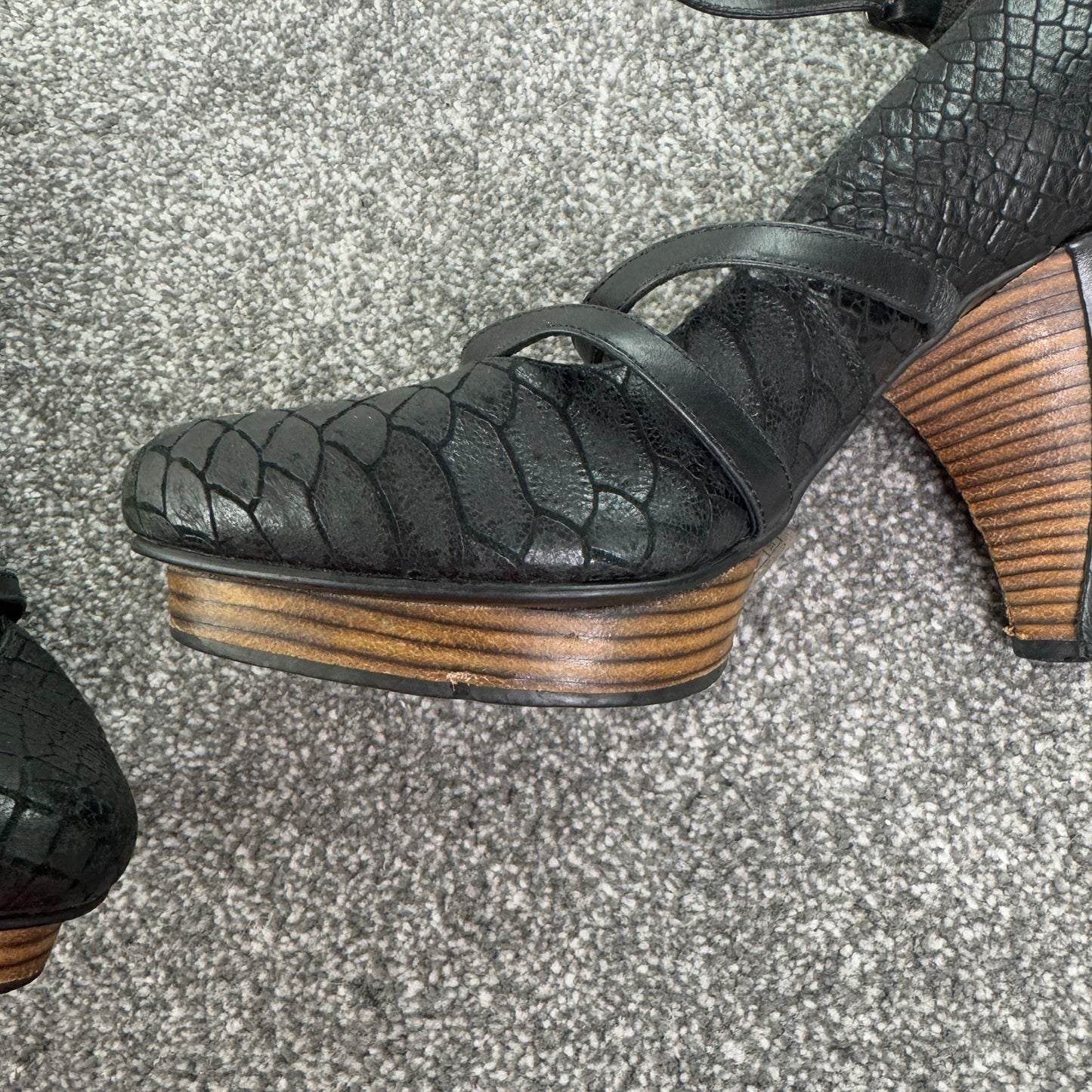 Y2K vintage archive leather platform high heels