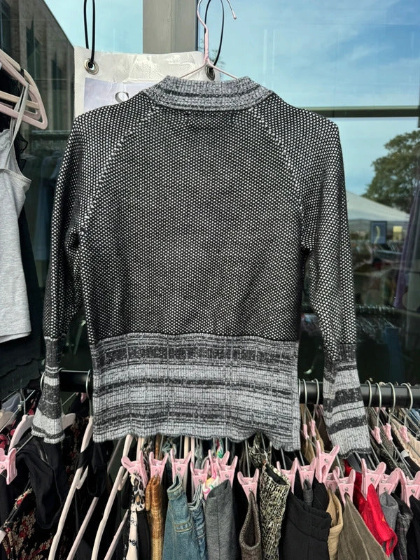Y2K vintage 3/4 sleeve knit jumper round neck