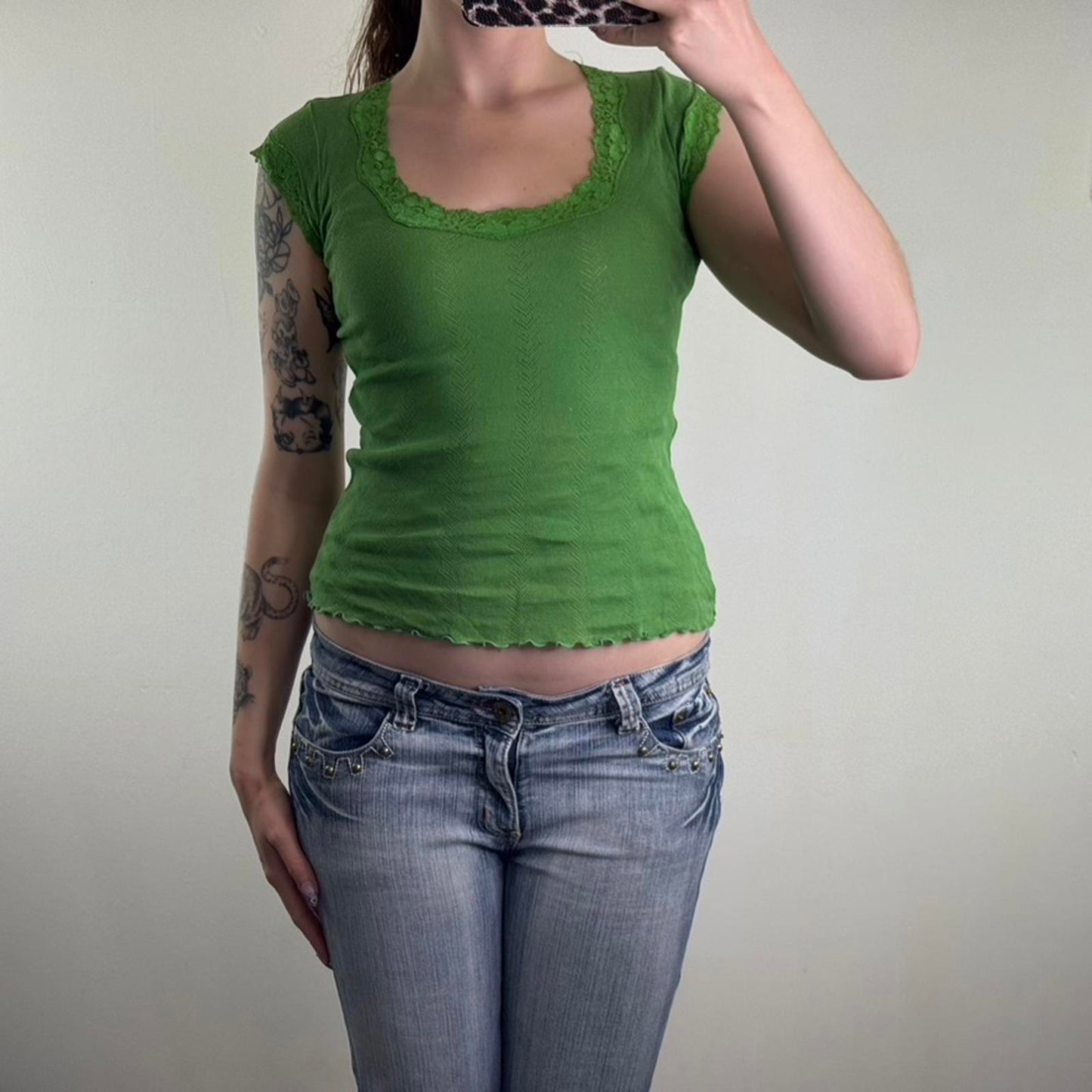 Y2K vintage cap short sleeve top lace trim fitted slight crop lettuce hem green
