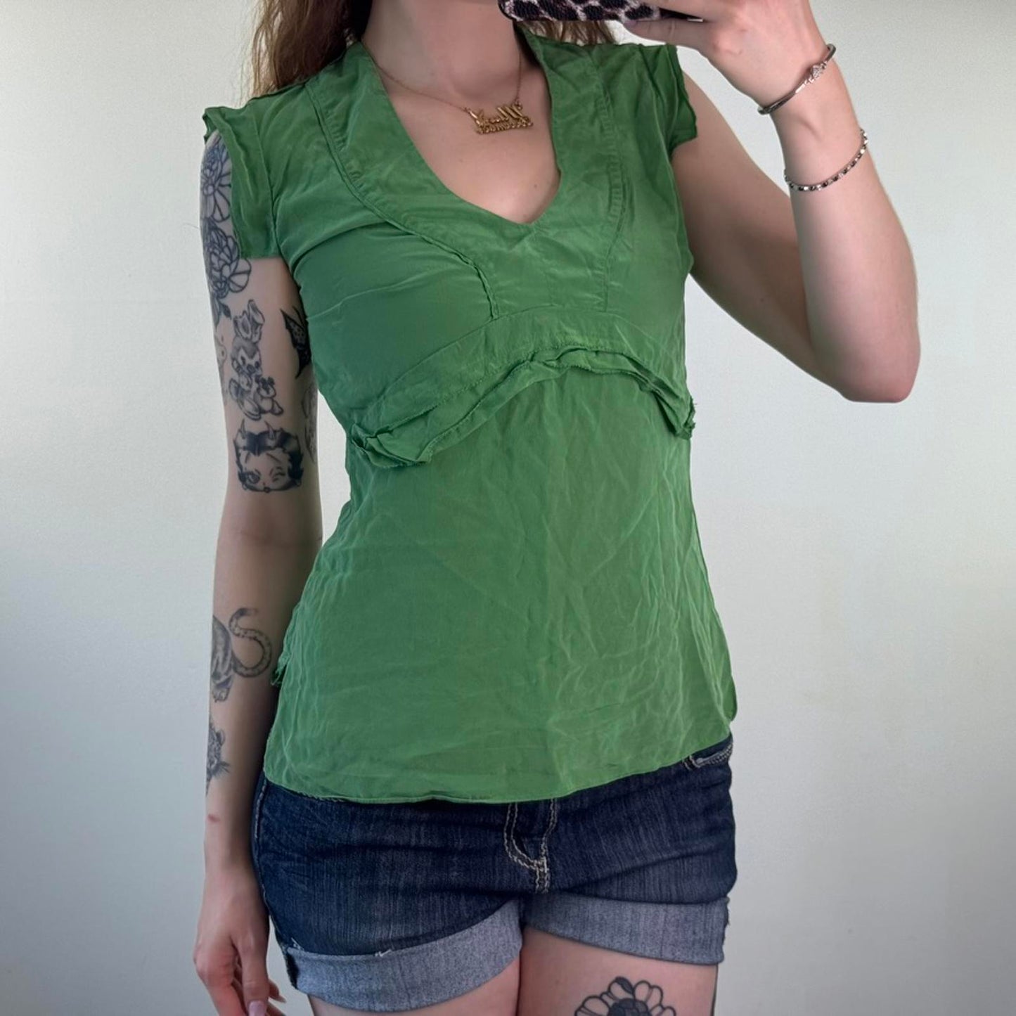 Y2K vintage 100% silk frill short sleeve top blouse v neck lightweight green