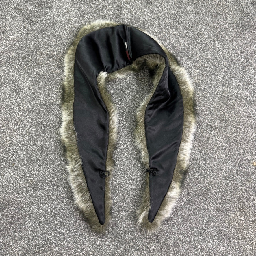 Y2K vintage faux fur striped scarf