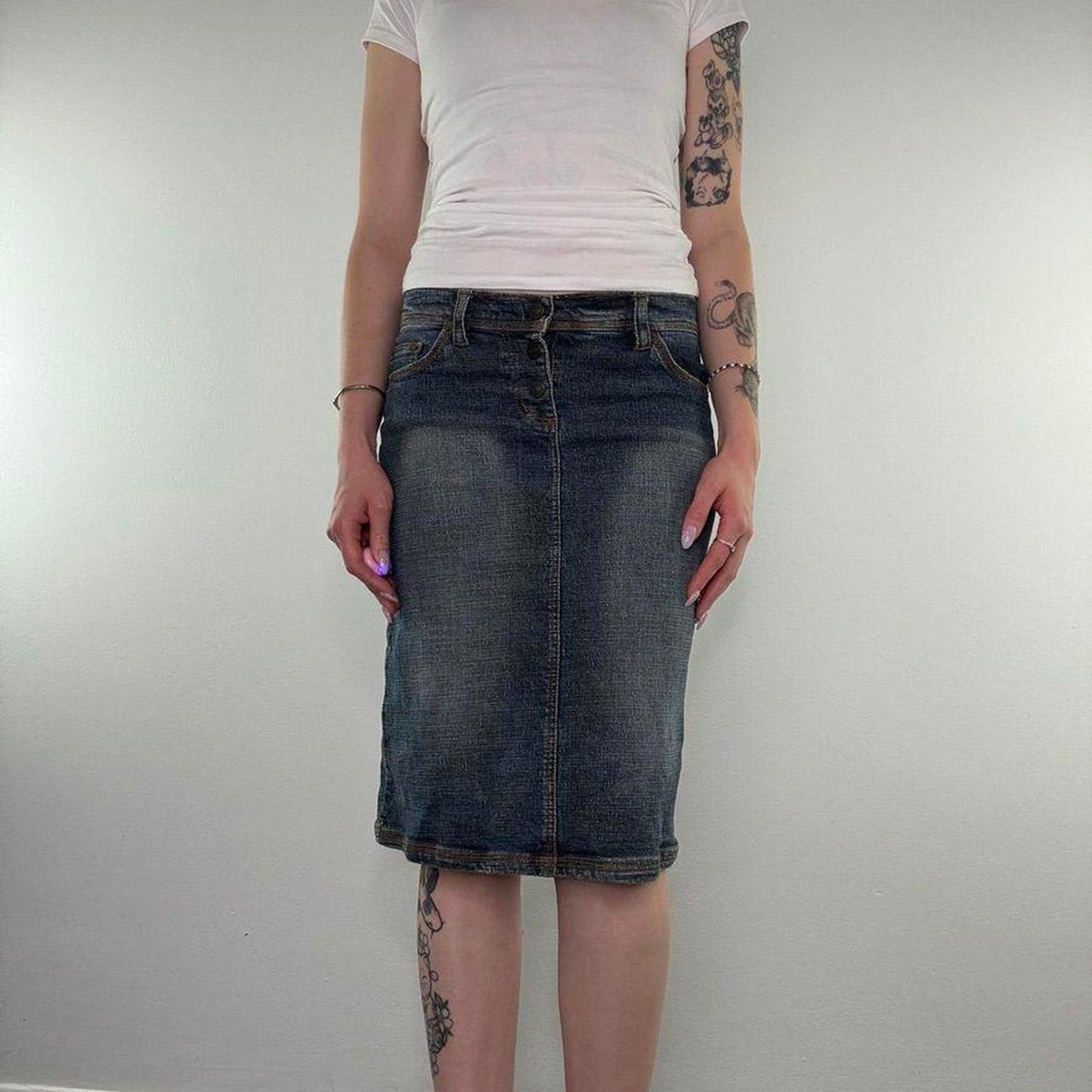 Y2K vintage low rise faded denim midi skirt dark blue button up