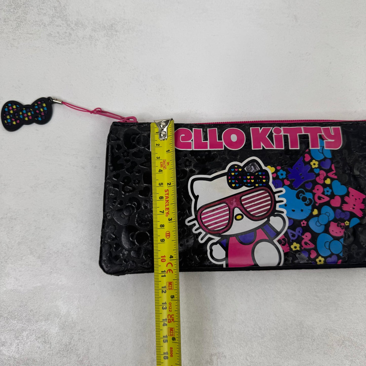 Vintage Hello Kitty Sanrio pencil case / makeup bag star heart charm bow