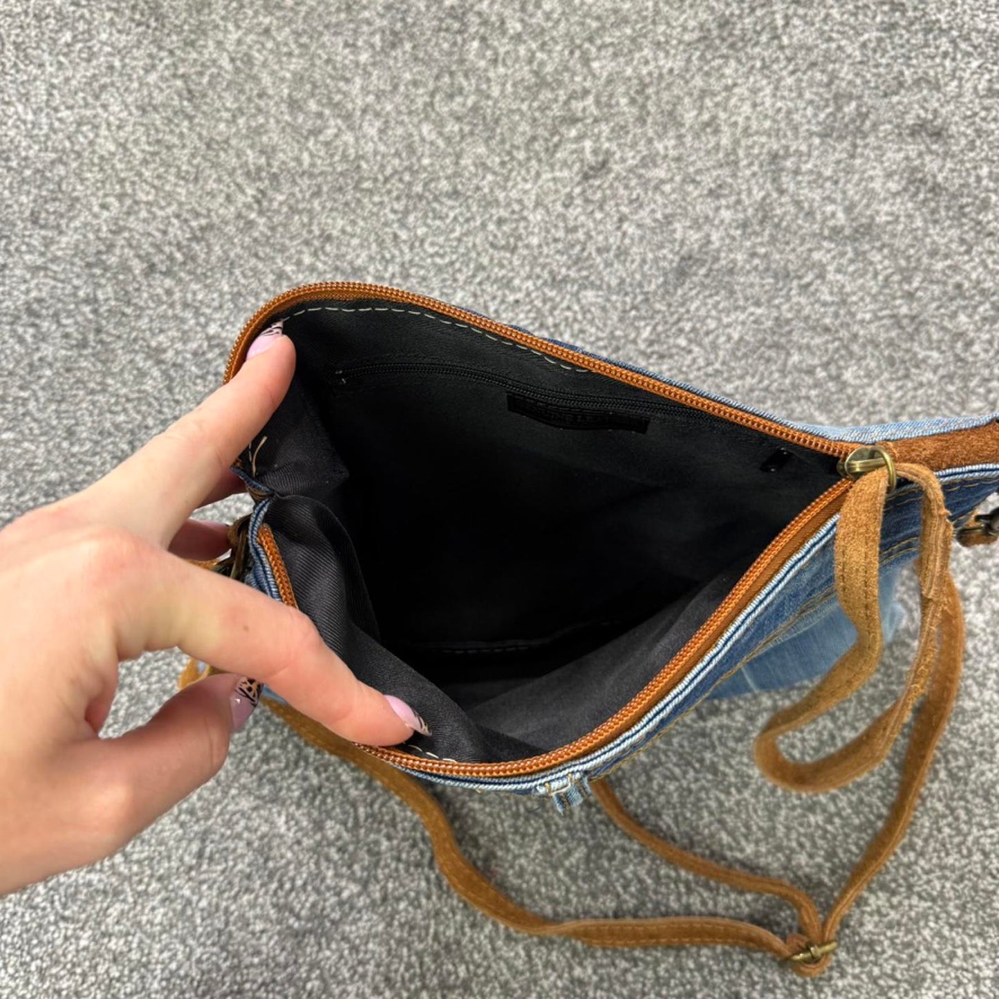 Y2K vintage side crossbody denim bag suede blue brown adjustable strap clutch