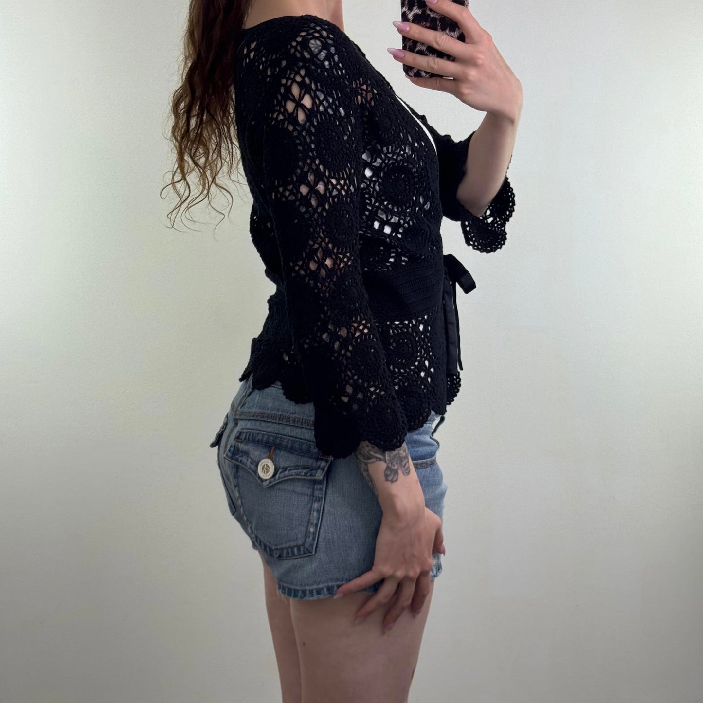 Y2K vintage crochet knit 3/4 sleeve jumper cardigan v neck bow tie front