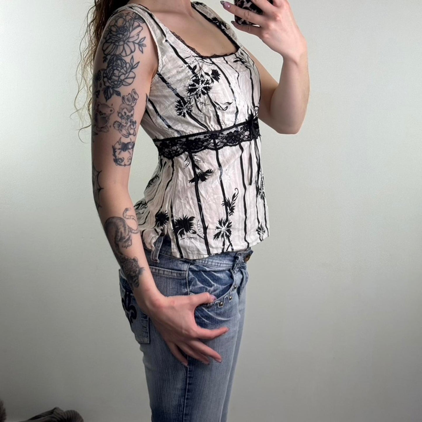 Y2K vintage square neck tank top lace trim sequin floral graphic print