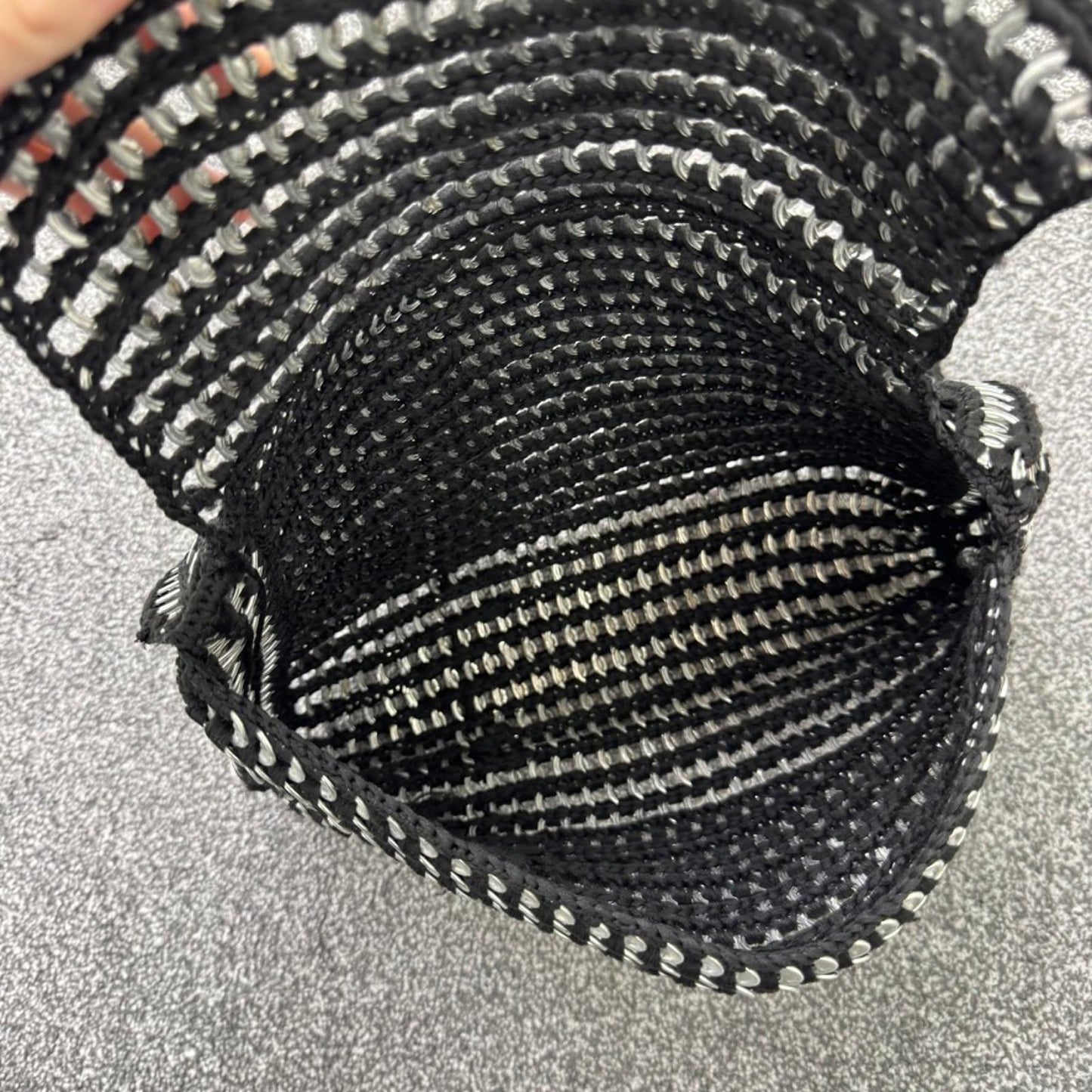 Y2K vintage bottle top cap can shoulder bag crossbody medium black silver