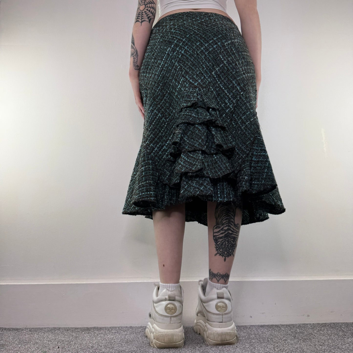 Y2K vintage tweed ruffle midi skirt