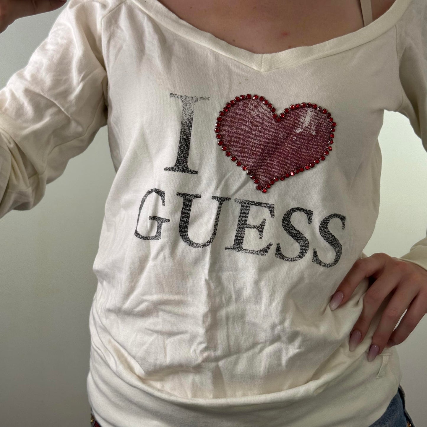 Y2K vintage Guess slouchy jumper rhinestone i love lightweight graphic print