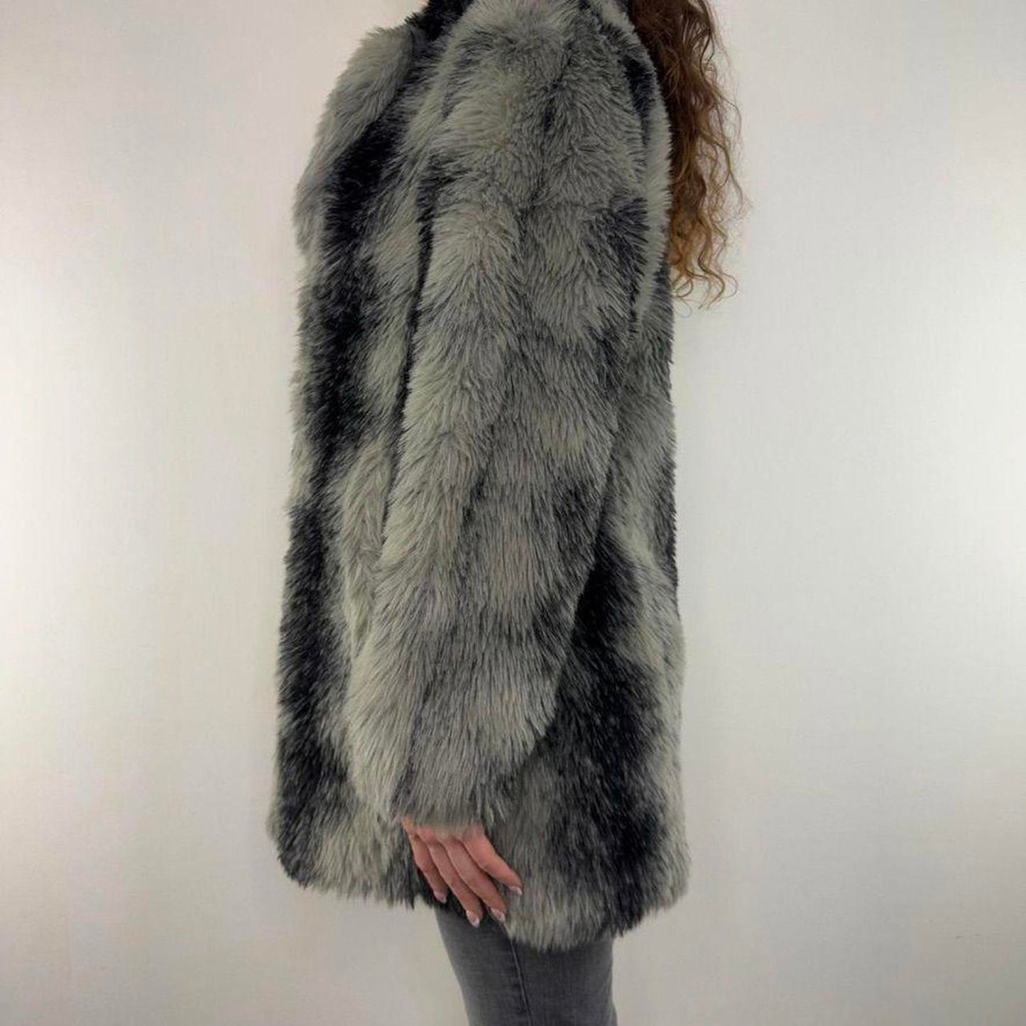Y2K vintage faux fur mid length coat grey black side pockets stripe warm winter