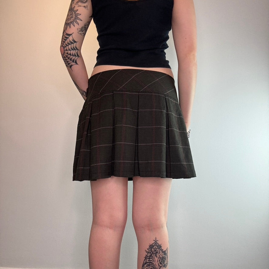 Y2K tartan pleated mini skirt