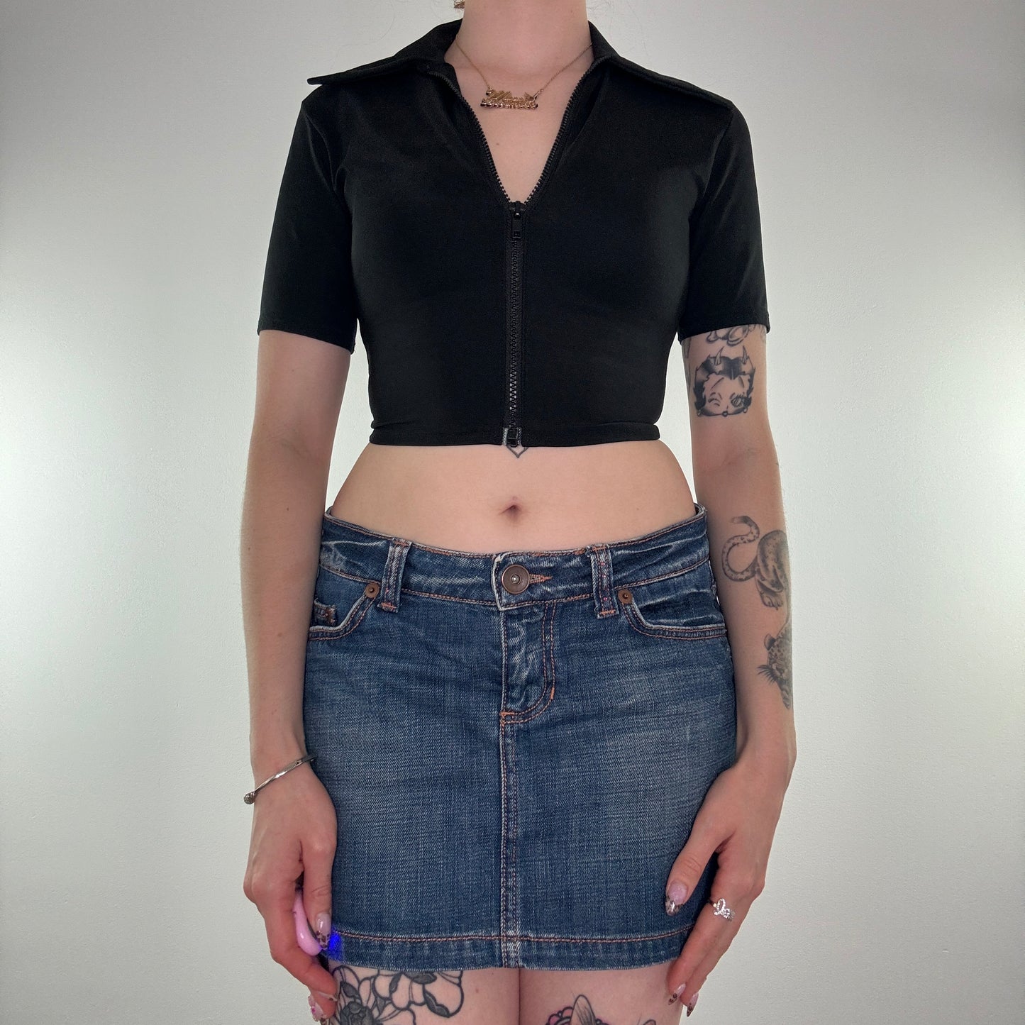 Y2K 90s vintage zip up short sleeve collared crop top