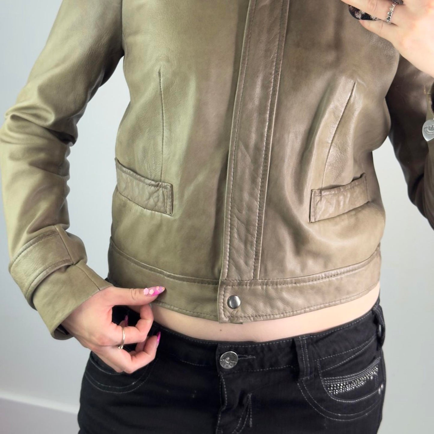 Y2K vintage genuine butter soft leather zip up jacket round neckline olive green