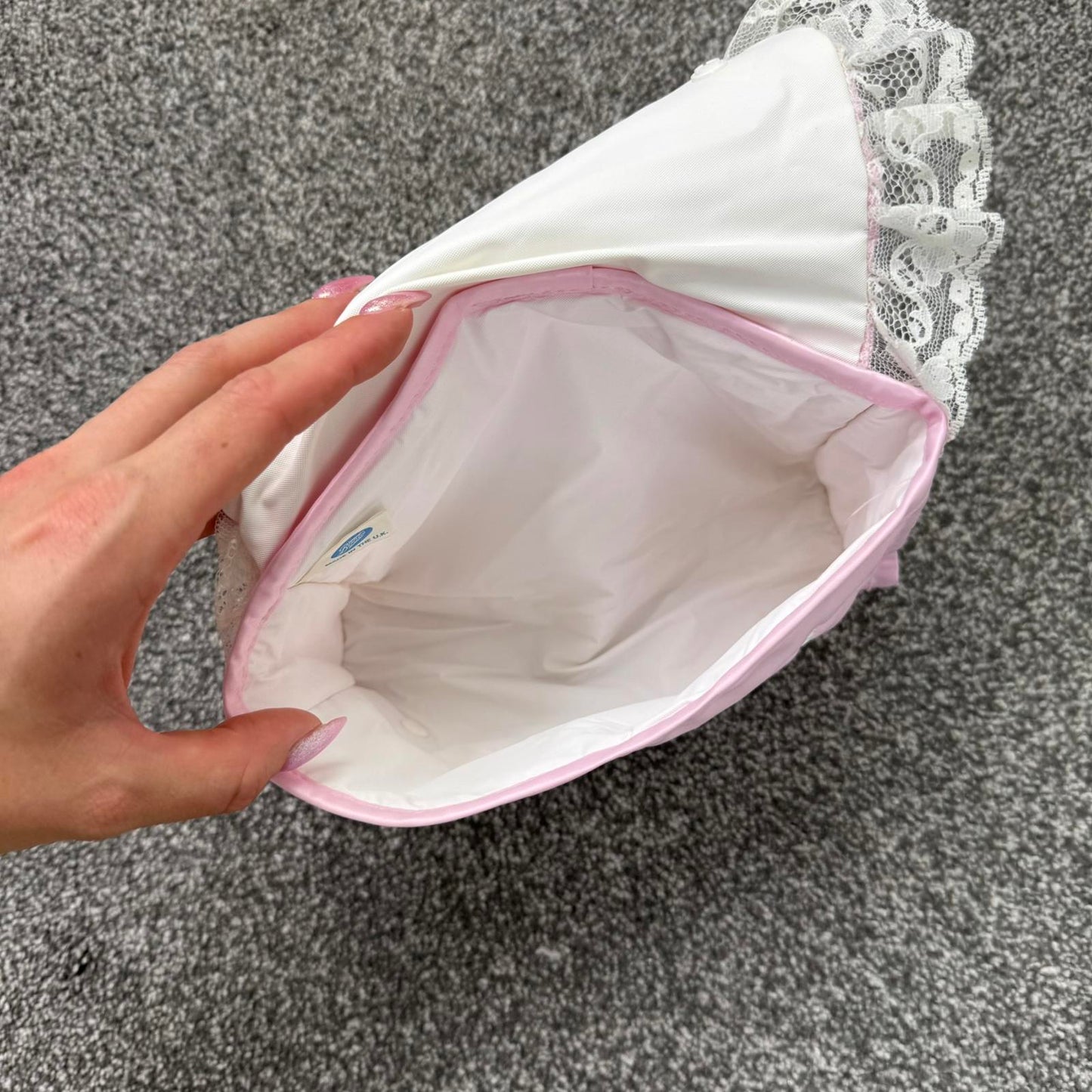 Y2K vintage coquette mini makeup bag cosmetic pouch frilly lace baby pink