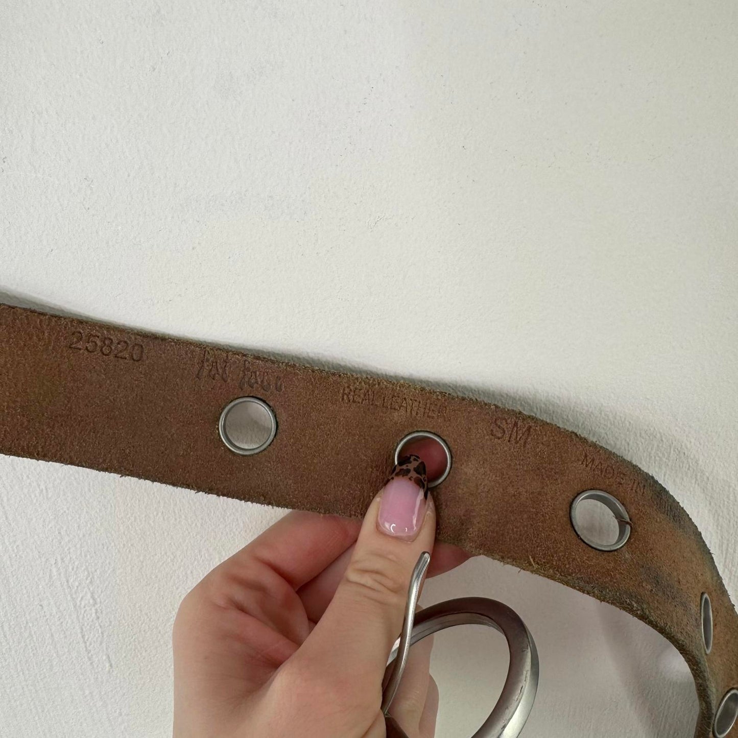 Y2K vintage genuine leather belt grommet brown
