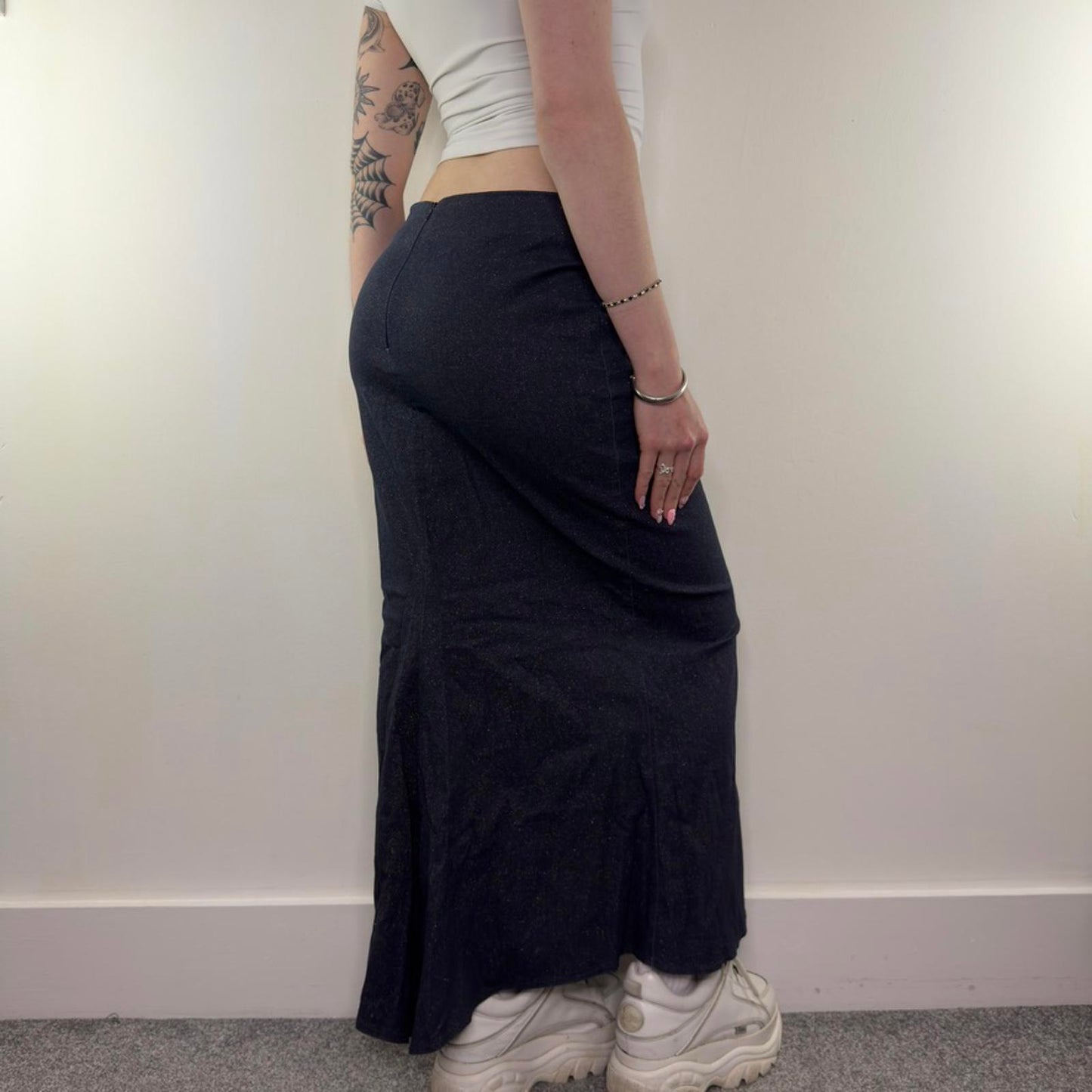 Y2K vintage sparkly denim fishtail fitted stretchy maxi skirt flattering