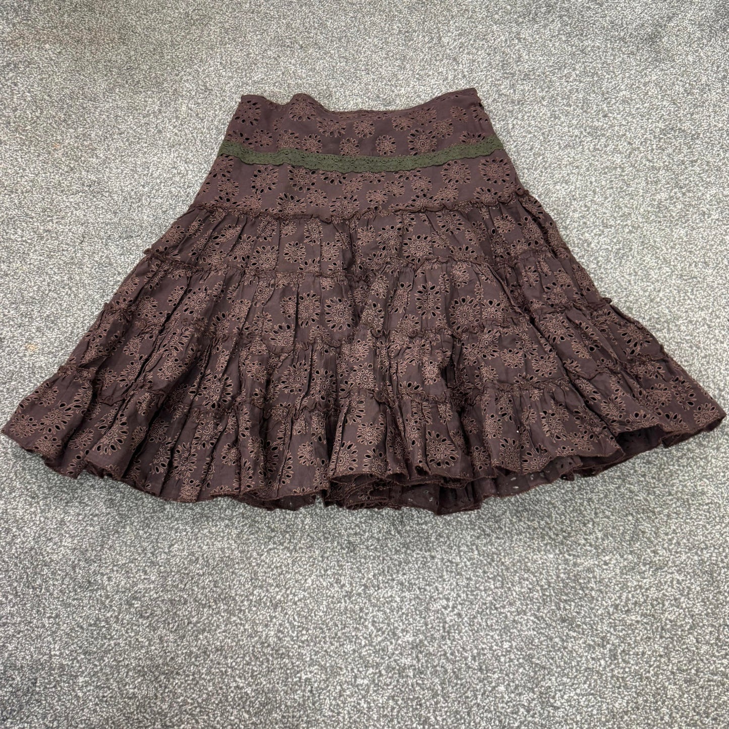 Y2K vintage midi skirt tiered a line floral cut out pattern broderie anglaise
