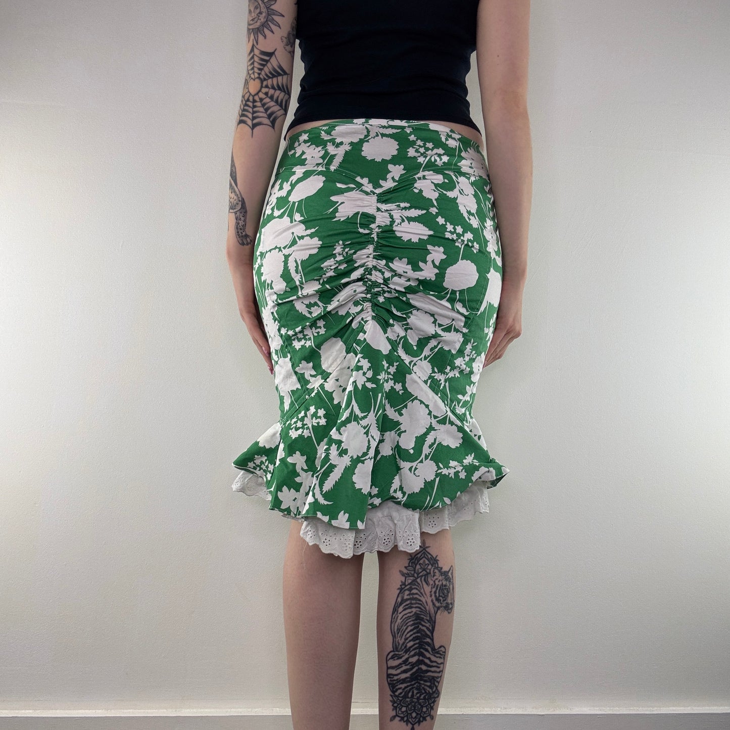 Y2K vintage Jane Norman ruffle ruched floral midi skirt