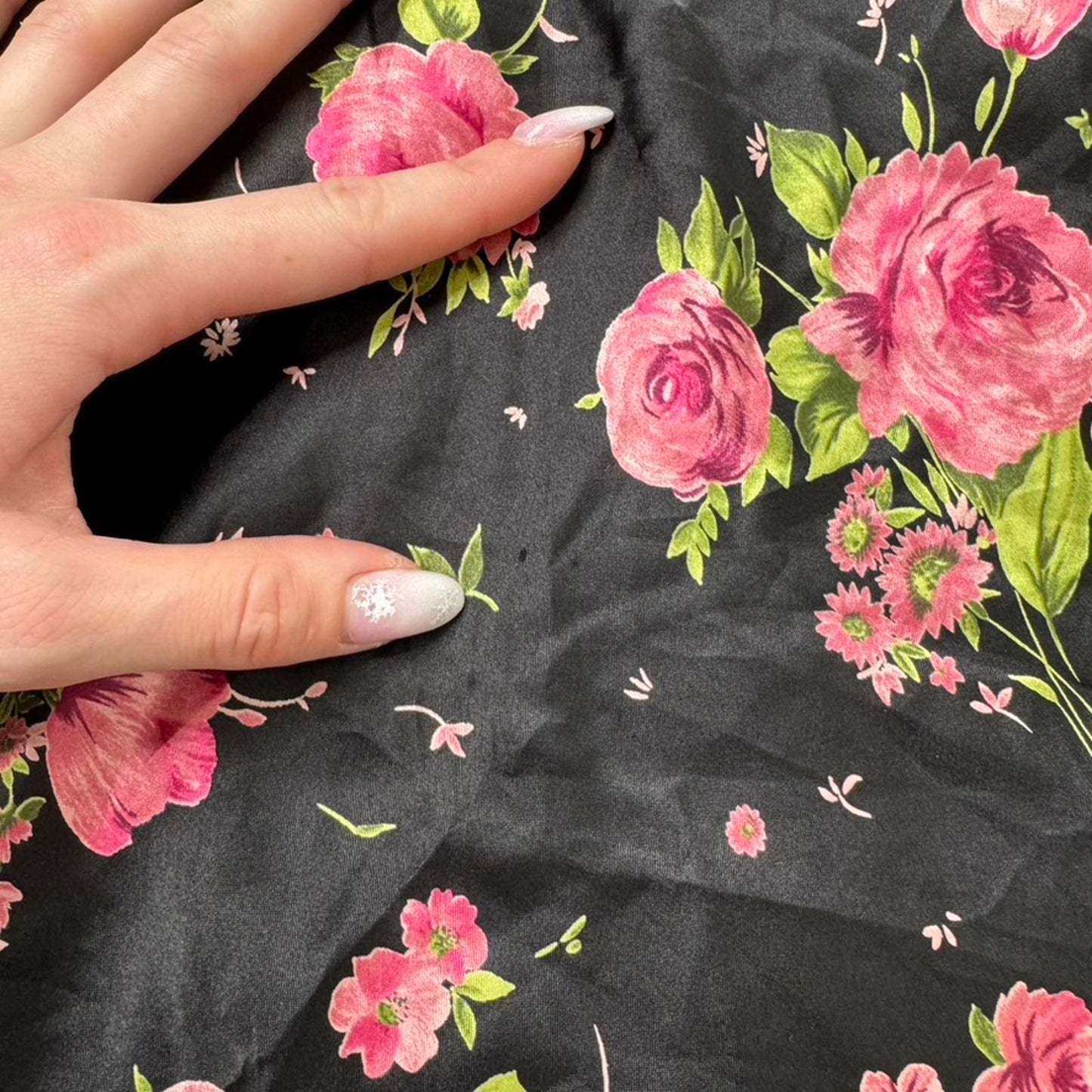 Y2K vintage Victoria's Secret night dress chemise floral satin lace trim flowers