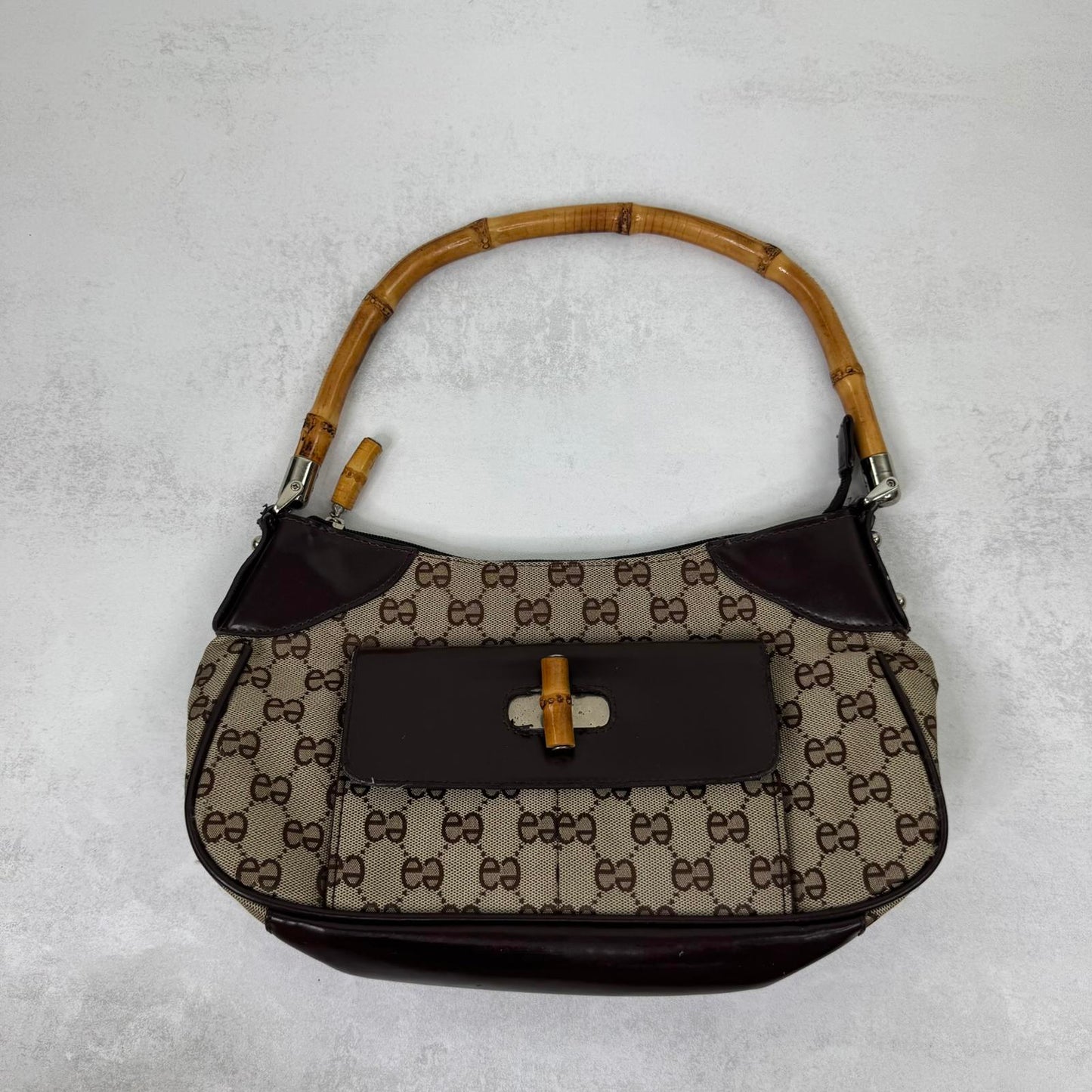 Y2K vintage shoulder bag bamboo handle small faux leather trim circle