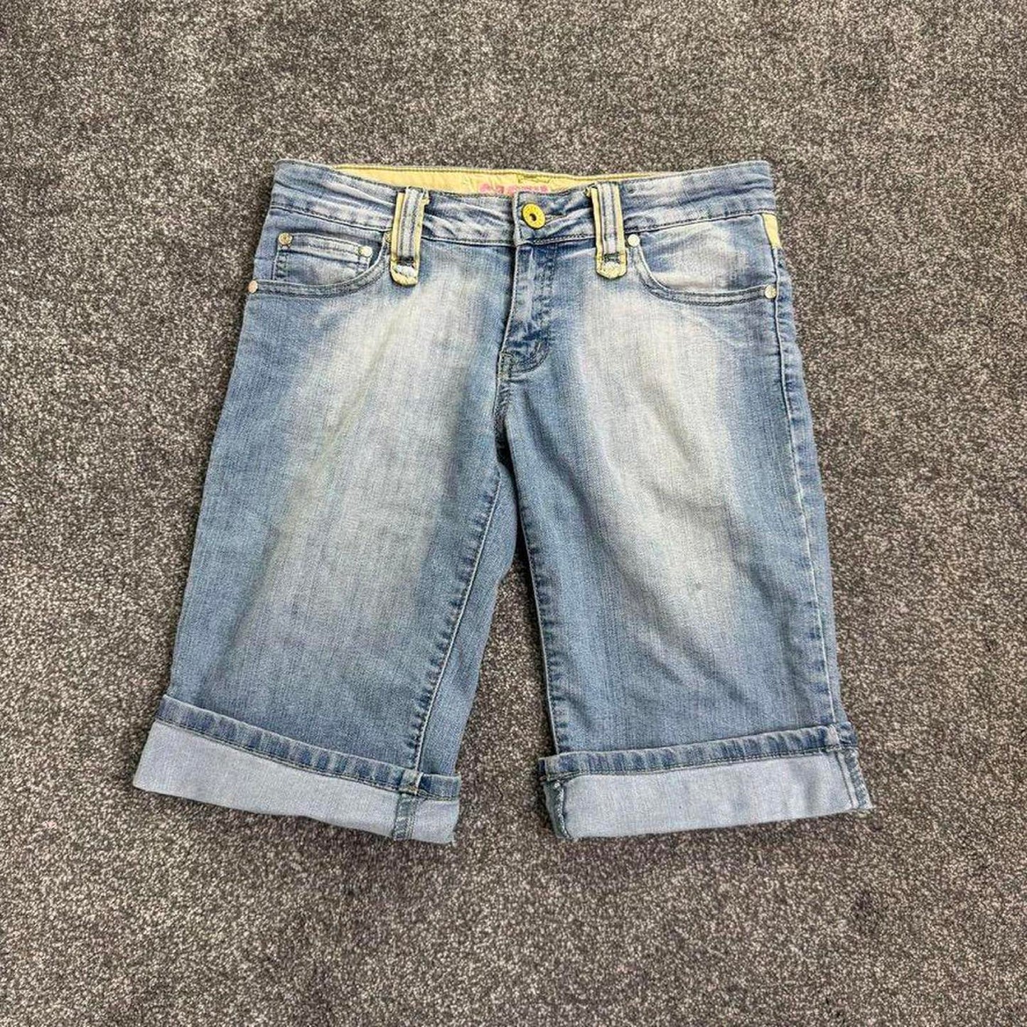 Y2K vintage low rise capri jeans denim don’t touch slogan faded turned up hem
