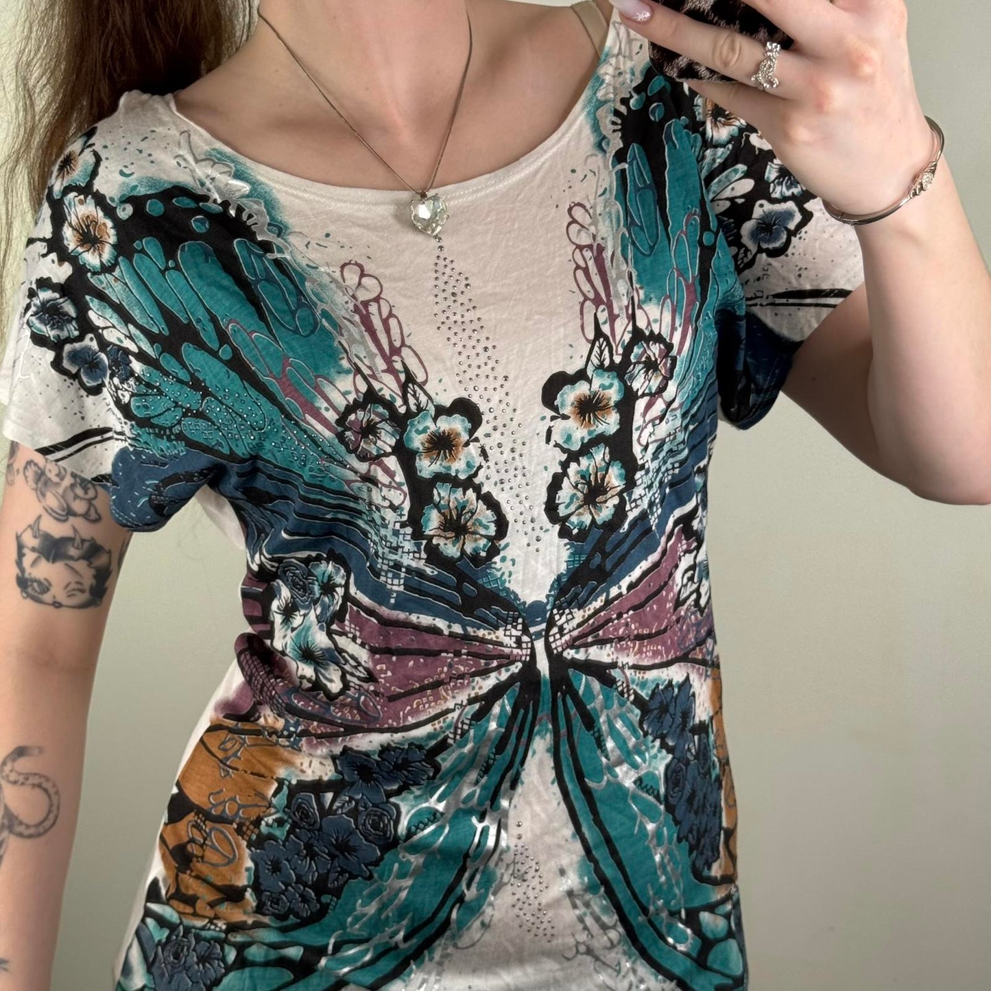 Y2K vintage butterfly slouchy t-shirt short sleeve top deep open v back graphic