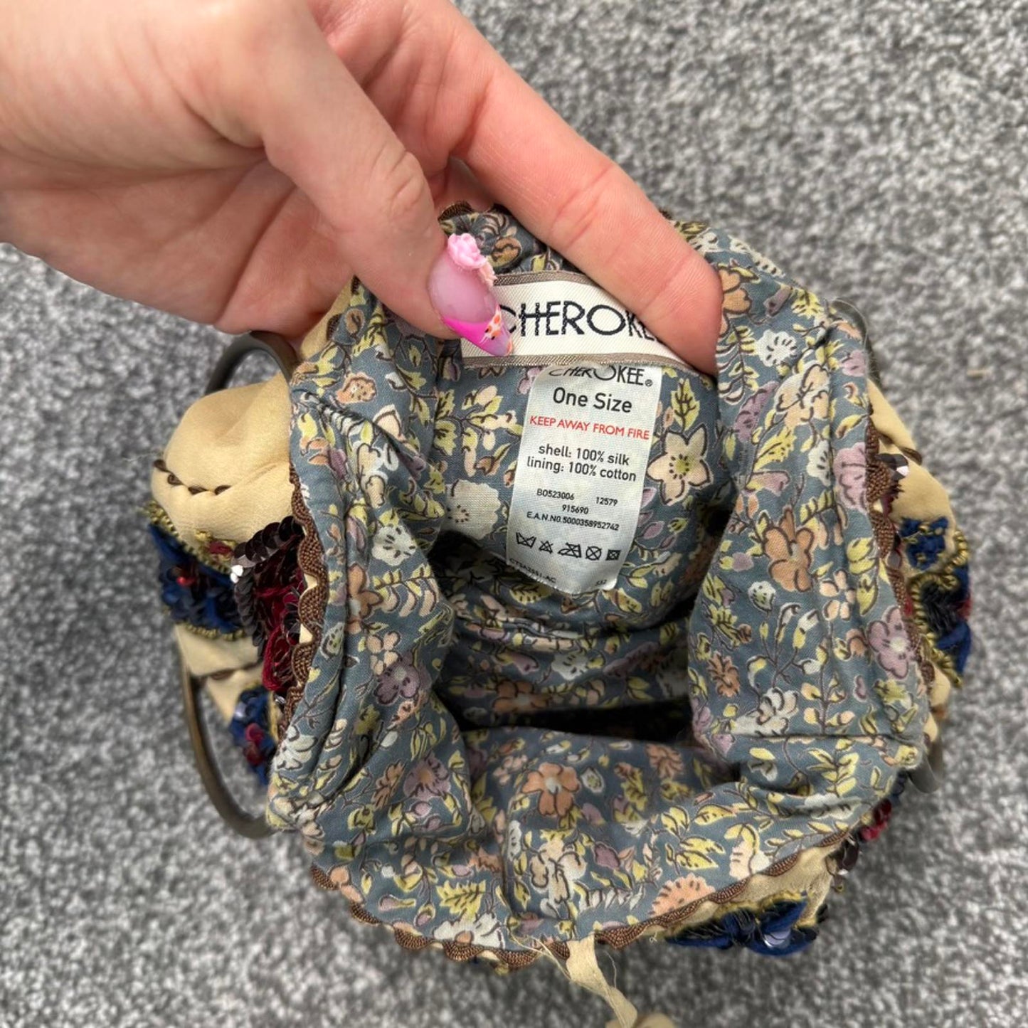 Y2K vintage silk sequin floral beaded embroidered mini micro handbag o ring boho