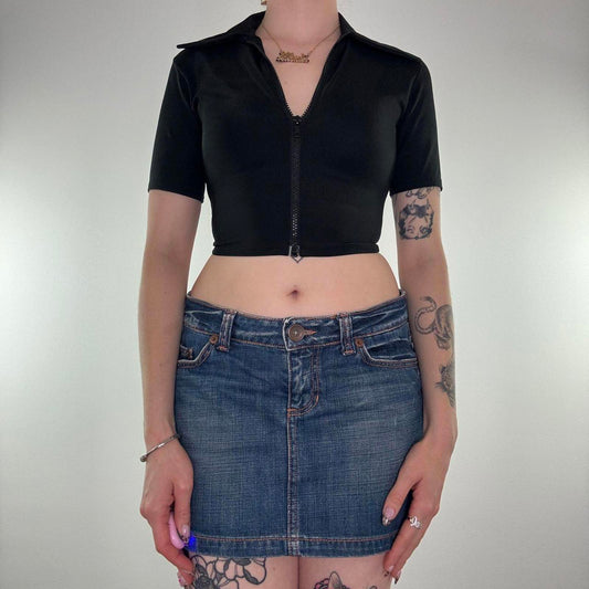 Y2K vintage zip up short sleeve collared crop top stretchy fitted v neck low cut