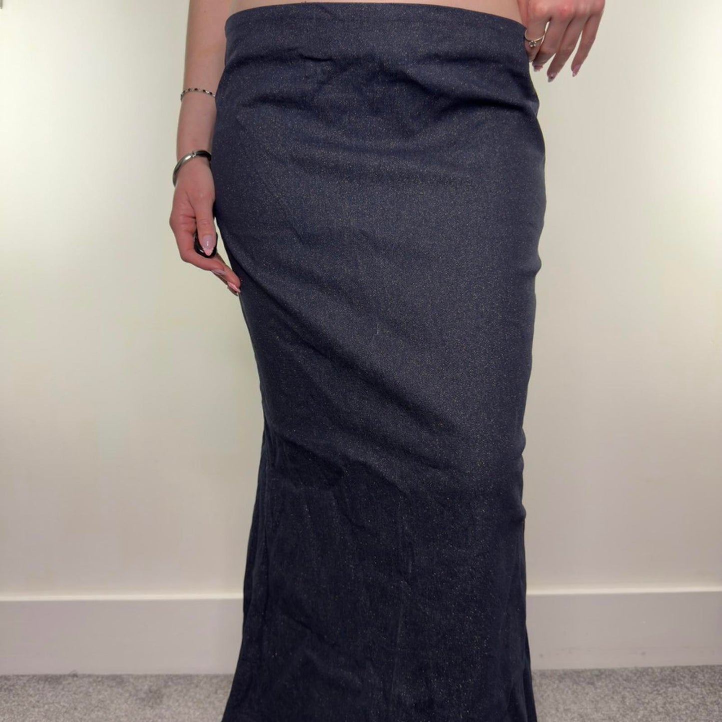 Y2K vintage sparkly denim fishtail fitted stretchy maxi skirt flattering