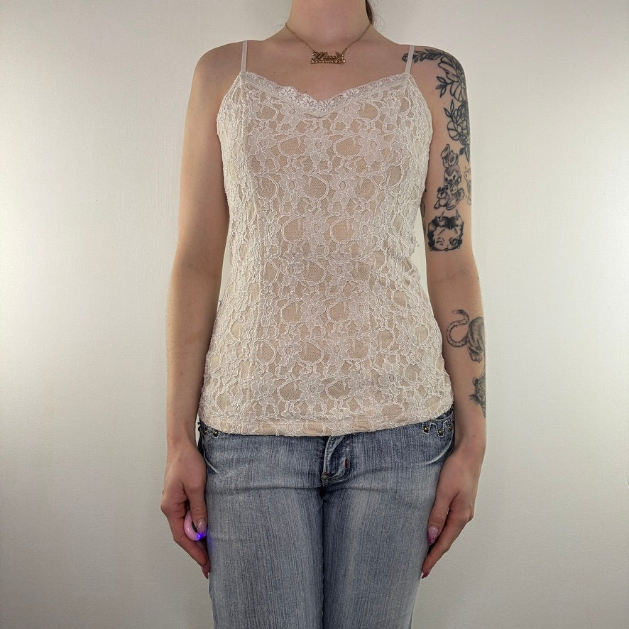 Y2K vintage lace trim cami top coquette