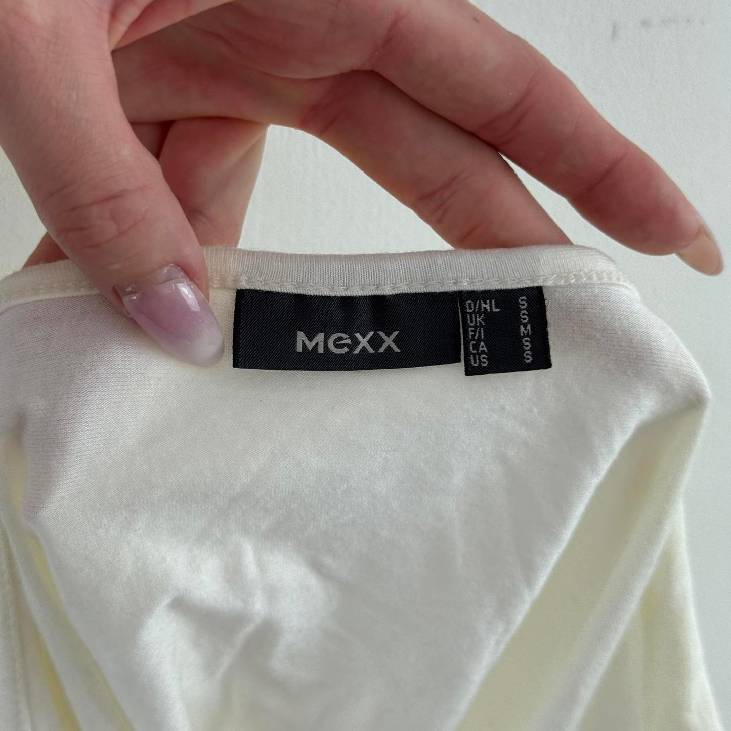 Y2K vintage Mexx cami top ruched buckle racer back strappy stretchy basic